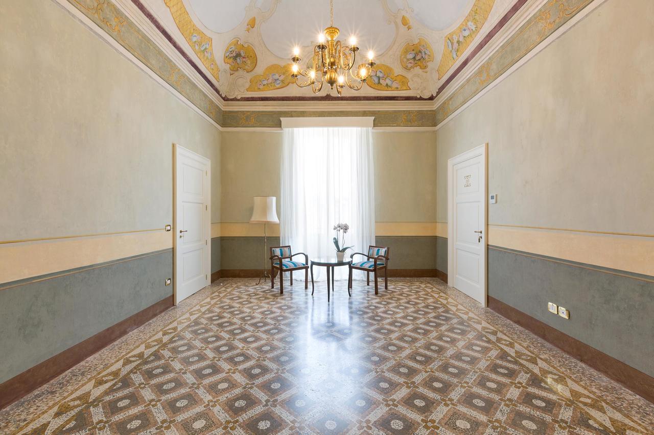 Palazzo Fasti Casarano Exterior foto