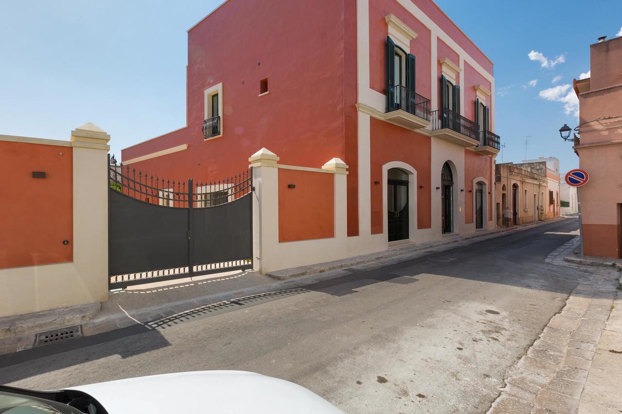 Palazzo Fasti Casarano Exterior foto